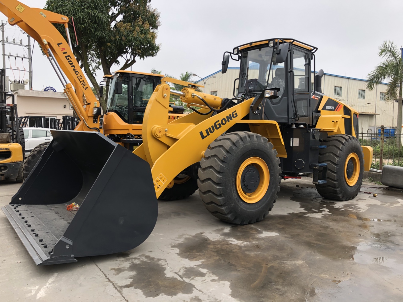 Máy xúc lật liugong 855H