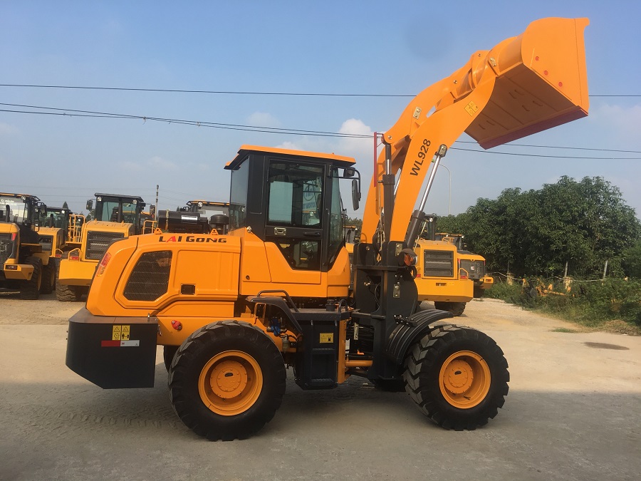 MÁY XÚC LẬT MINI GẦU 1 M3 - Model 928