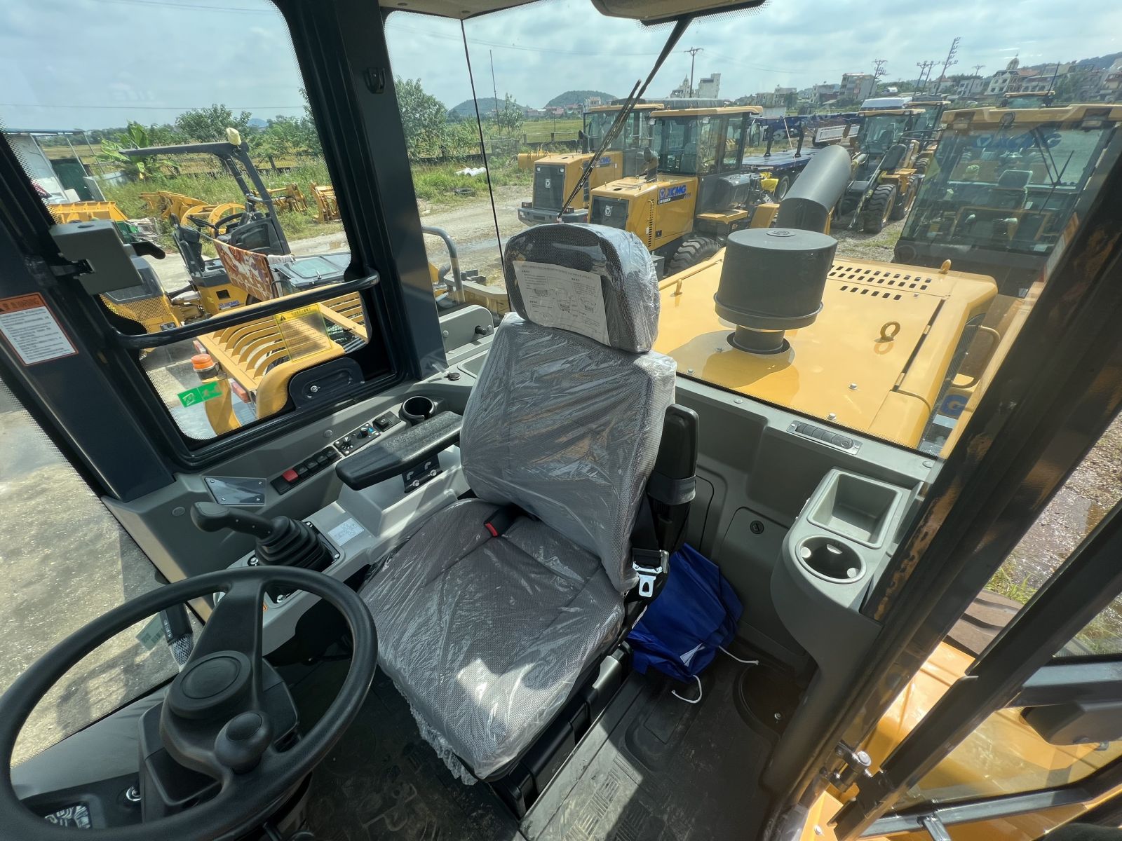 Cabin máy xúc lật XCMG LW500KN Cabin máy xúc lật XCMG LW500KN