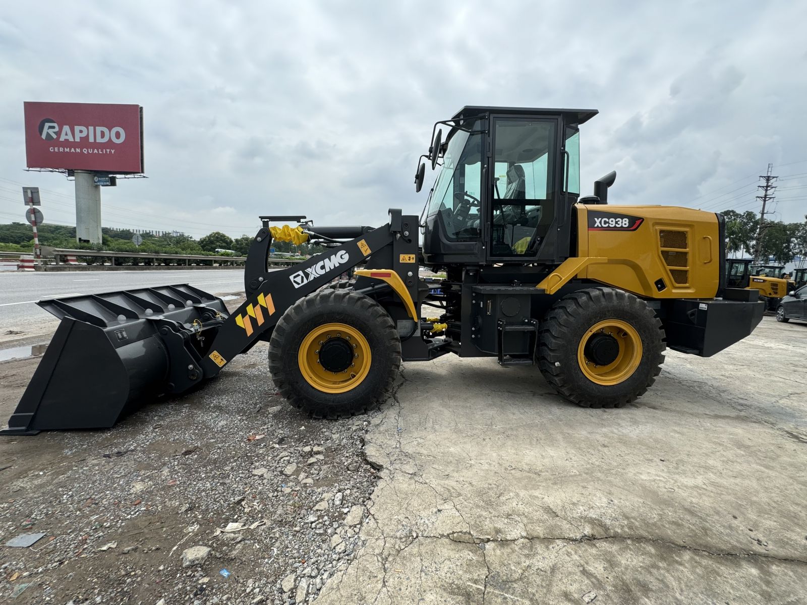 Xe Xúc Lật XCMG XC938 Gầu 2.2 m3 | Thiết kế châu âu | Giá rẻ